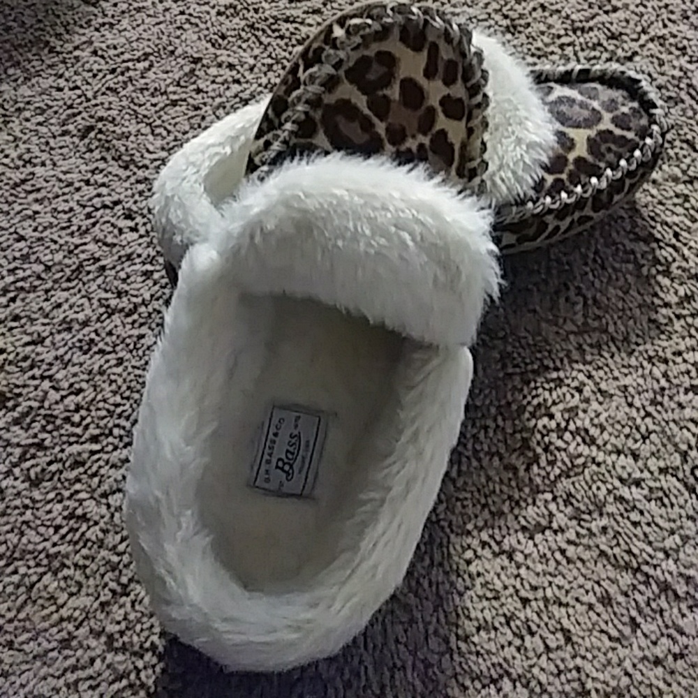 GH Bass Slippers